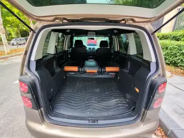 2015 Volkswagen Touran с пробегом 116 000 км