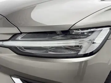 2022 Volvo S60 с пробегом 58 700 км
