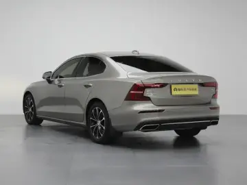 2021 Volvo S60 с пробегом 19 200 км