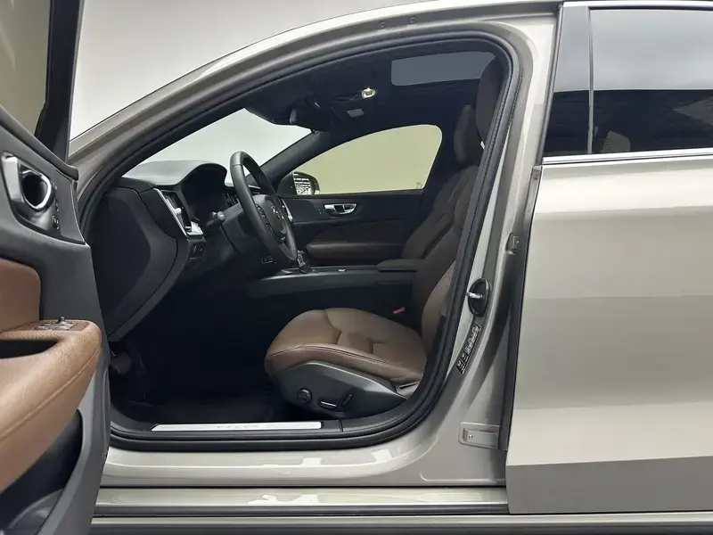 2021 Volvo S60 с пробегом 19 200 км
