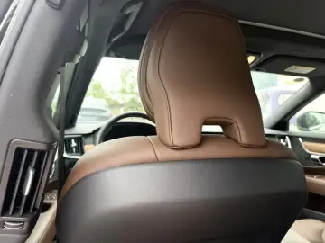 2025 Volvo S90 с пробегом 30 000 км