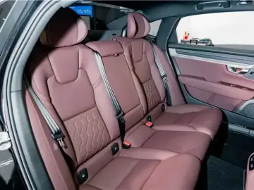 2026 Volvo S90 с пробегом 100 км