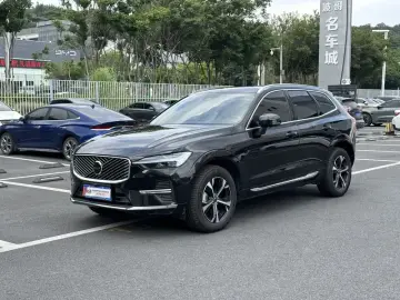 2026 Volvo XC60 с пробегом 12 000 км