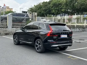 2026 Volvo XC60 с пробегом 12 000 км