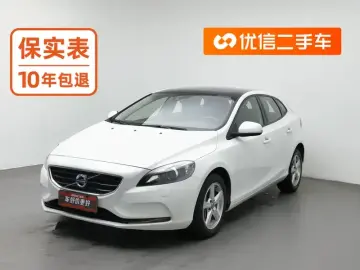 2016 Volvo V40 с пробегом 61 500 км