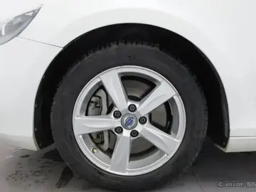 2016 Volvo V40 с пробегом 61 500 км
