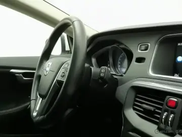 2016 Volvo V40 с пробегом 61 500 км