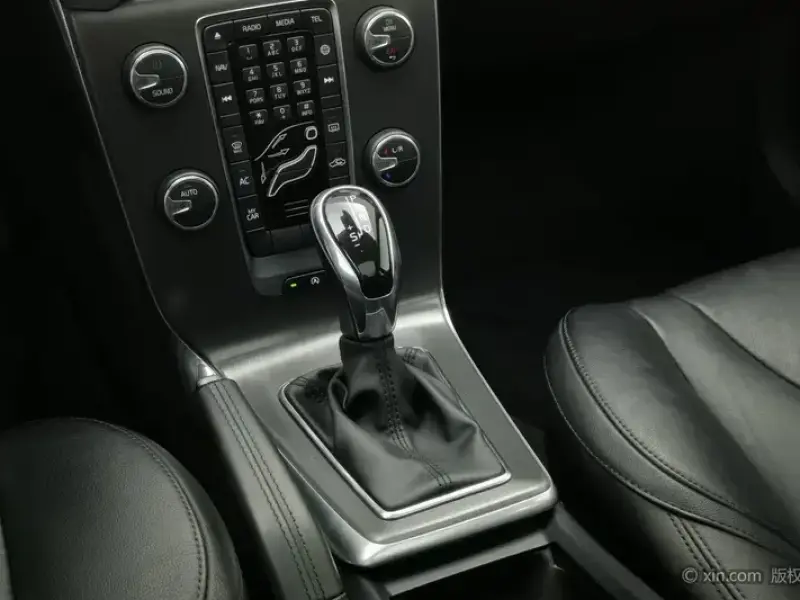 2016 Volvo V40 с пробегом 61 500 км