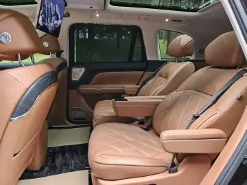 2026 Voyah Taishan с пробегом 12 000 км