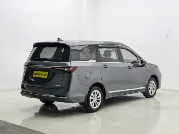 2022 Wuling Jiachen с пробегом 20 200 км