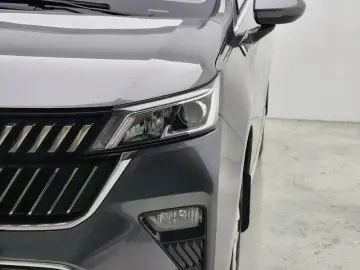 2022 Wuling Jiachen с пробегом 20 200 км
