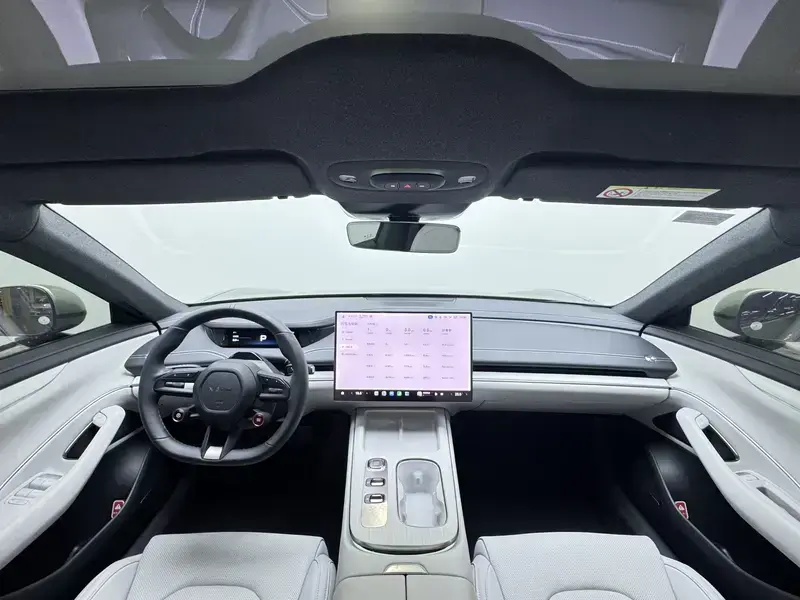 2024 Xiaomi SU7 с пробегом 38 700 км