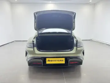 2024 Xiaomi SU7 с пробегом 38 700 км