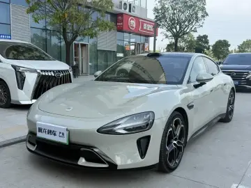 2024 Xiaomi SU7 с пробегом 45 000 км