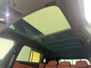 2025 Xpeng G7 с пробегом 1 000 км