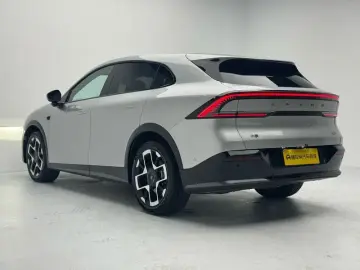 2025 Xpeng G7 с пробегом 1 200 км