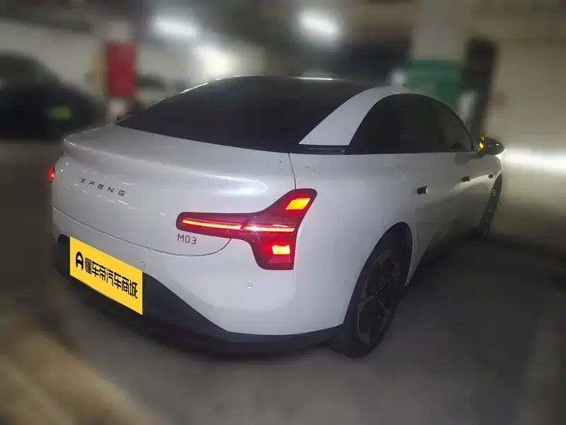 2024 Xpeng Mona M03 с пробегом 15 900 км