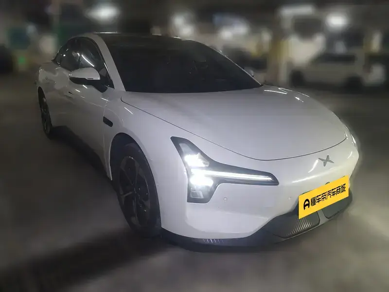 2024 Xpeng Mona M03 с пробегом 15 900 км