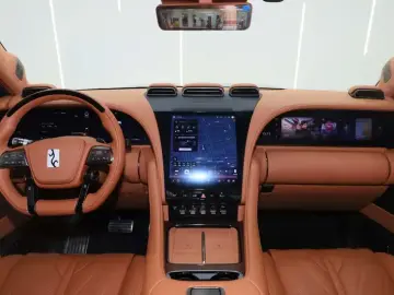 2023 BYD Yangwang U8 с пробегом 34 700 км