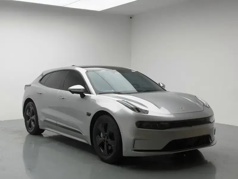 2023 Zeekr 001 с пробегом 74 000 км