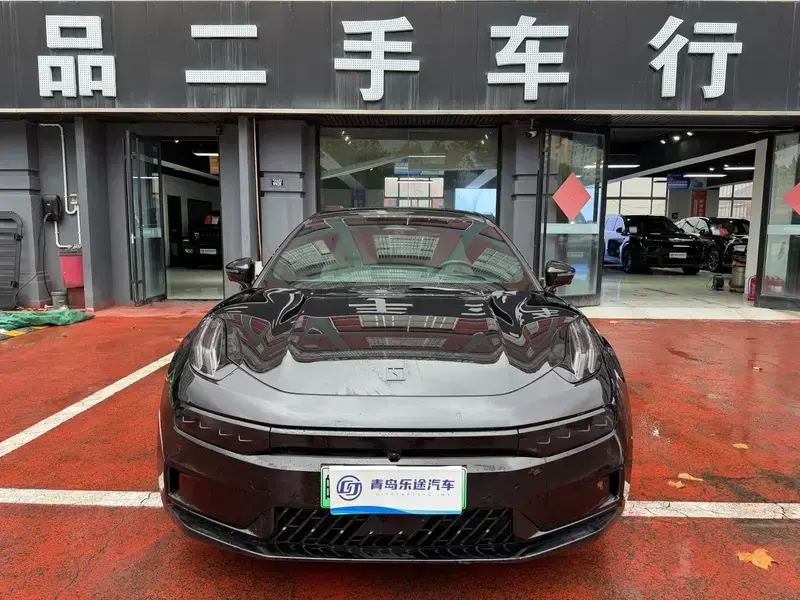 2023 Zeekr 001 с пробегом 68 000 км
