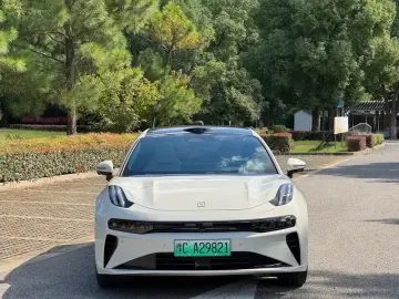 2026 Zeekr 001 с пробегом 3 000 км