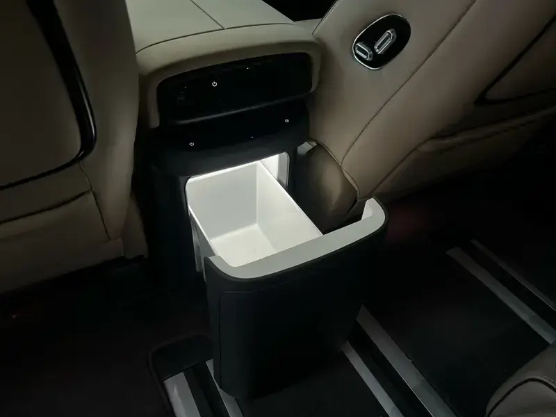 2025 Xpeng X9 с пробегом 14 500 км