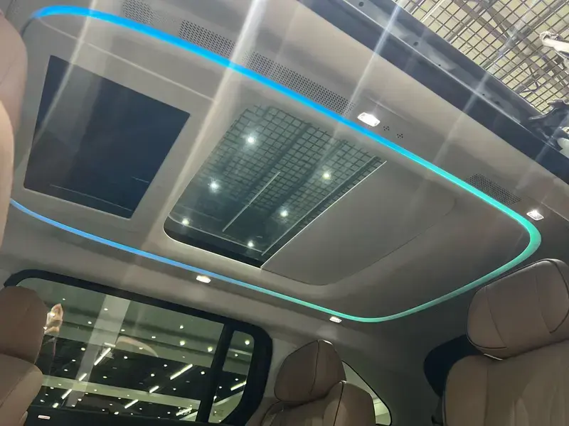 2025 Xpeng X9 с пробегом 14 500 км