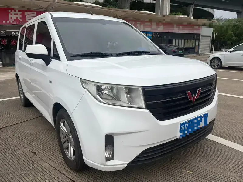2019 Wuling Hongguang Plus с пробегом 91 000 км
