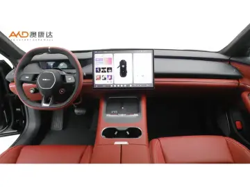2026 Xiaomi SU7 с пробегом 8 900 км