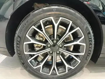 2025 Zeekr 007 с пробегом 47 000 км