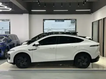 2025 Xpeng G6 с пробегом 55 000 км