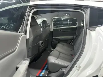 2025 Xpeng G6 с пробегом 55 000 км