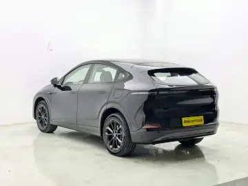 2026 Xpeng G6 с пробегом 200 км