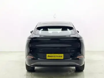 2026 Xpeng G6 с пробегом 200 км