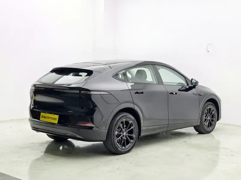 2026 Xpeng G6 с пробегом 200 км