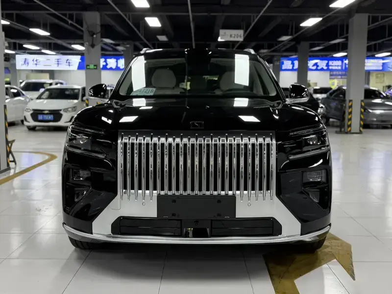 2026 Zeekr 8X с пробегом 100 км