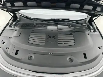 2026 Xpeng G6 с пробегом 200 км