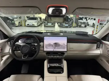 2026 Zeekr 8X с пробегом 100 км