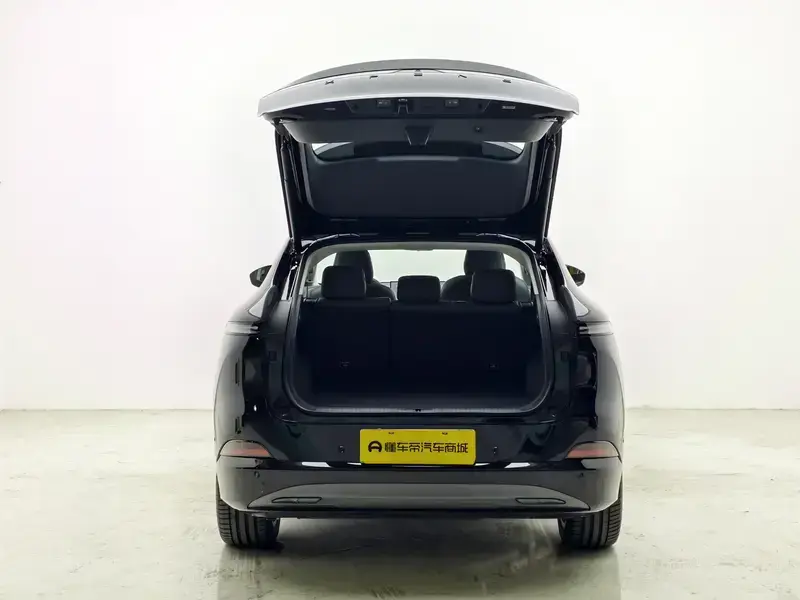 2026 Xpeng G6 с пробегом 200 км