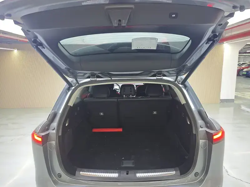 2022 Xpeng G9 с пробегом 83 000 км