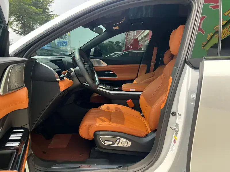 2022 Xpeng G9 с пробегом 44 000 км