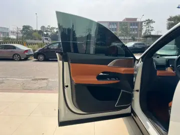 2022 Xpeng G9 с пробегом 44 000 км