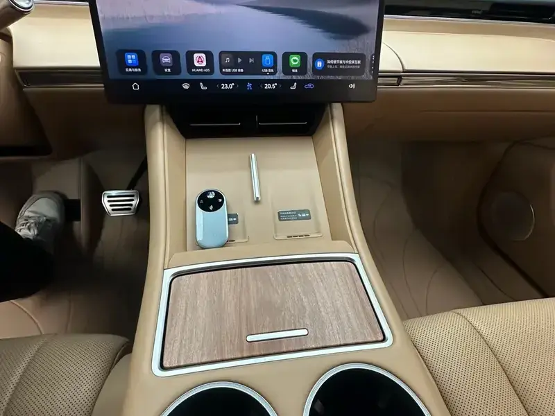 2024 Luxeed R7 с пробегом 41 000 км