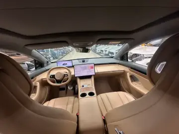 2024 Luxeed R7 с пробегом 41 000 км