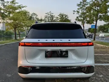 2022 Xpeng G9 с пробегом 42 000 км