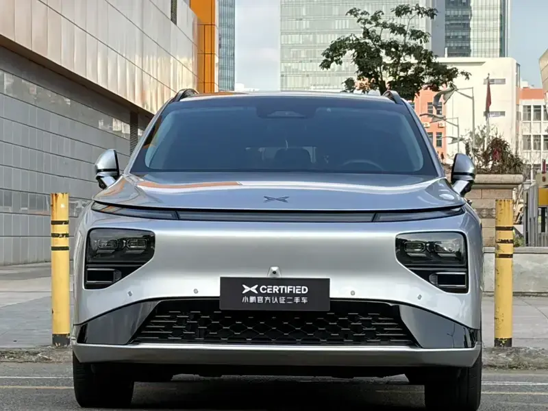 2024 Xpeng G9 с пробегом 38 000 км