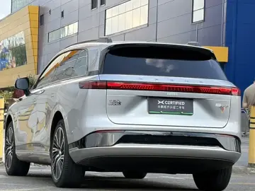 2024 Xpeng G9 с пробегом 38 000 км