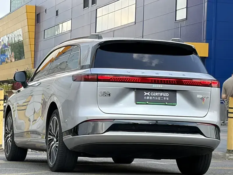 2024 Xpeng G9 с пробегом 38 000 км