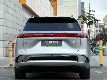 2024 Xpeng G9 с пробегом 38 000 км